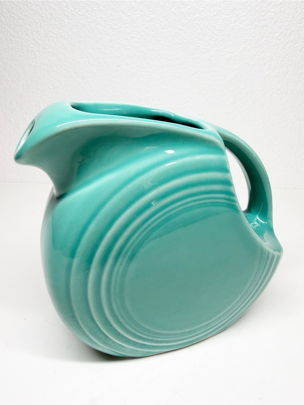 Vintage Fiestaware Fiesta Disk 2 Quart 64 Oz Pitcher Homer Laughlin USA